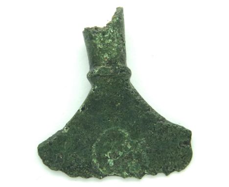 Bronze Age Thors Hammer Mjolnir amulet. P&amp;P Group 1 (£14+VAT for the first lot and £1+VAT for subsequent lots) 