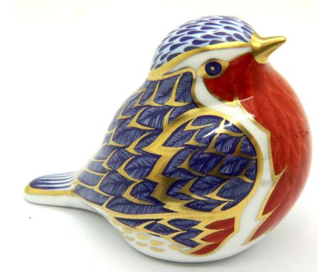 Royal Crown Derby Robin, with silver stopper, H: 70 mm. No cracks, chips or visible restoration. P&amp;P Group 1 (£14+VAT for