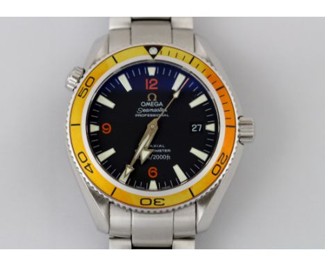 POLICE > A gents stainless steel OMEGA  Seamaster Professional 'Planet Ocean' . Co-Axial Chronometer 100m/2000ft, Automatic m