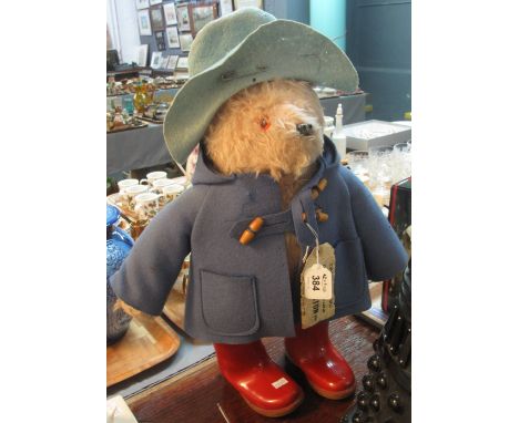 Paddington bear with green hat, blue duffle coat and red wellies. (B.P. 24% incl. VAT)