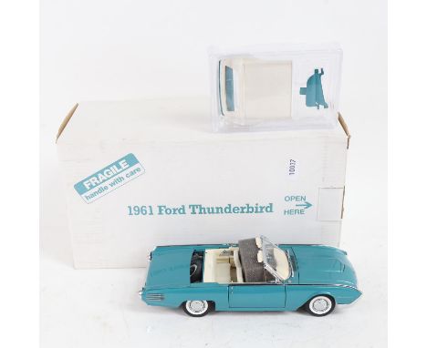 DANBURY MINT - a Vintage 1961 Ford Thunderbird model car, boxed 