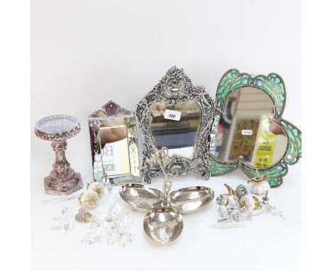 3 modern strut mirrors, tallest 29cm, ceramic drawer knobs, snacks dish etc 