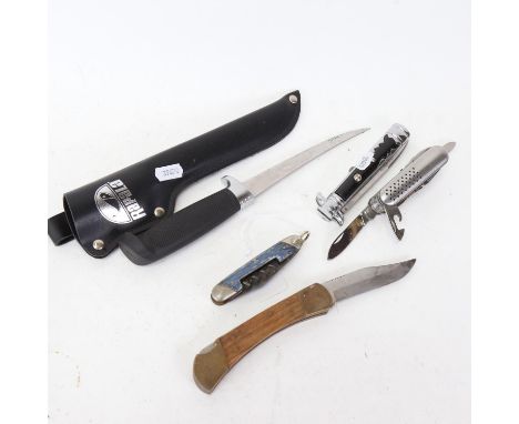 2 multi-tool Swiss Army style knives, hunting knife etc (5) 