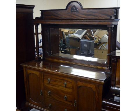 61" MAHOGANY MIRRORED BACK SIDEBOARD WITH COLUMNED SUPPORTS, CARVED PANEL, 2 DOORS &amp; 3 DRAWERS