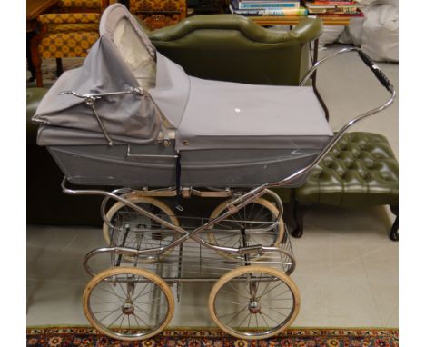 VINTAGE SILVER CROSS STYLE CHROME FINISHED STROLLER PRAM