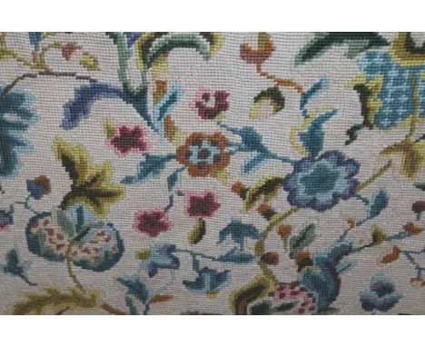 MAHOGANY TAPESTRY FIRE SCREEN