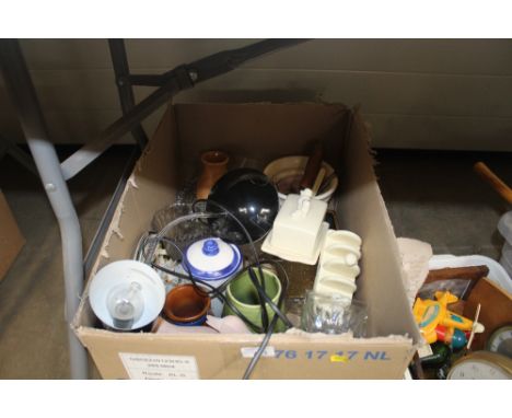 A box containing Lurpak toast rack, Sutherland plates, glass vases, adjustable table lamp etc.