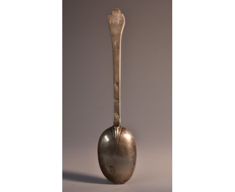 A Charles II silver Trefid pattern spoon, rat tail bowl, hatched initials HD, 16.5cm long, John King, London 1671