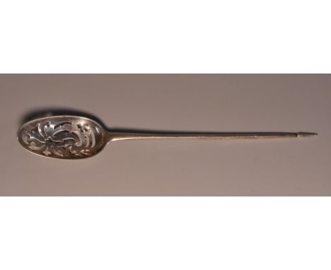 A mid-18th century mote spoon, pierced bowl, spiked finial, 13cm long, c.1730
