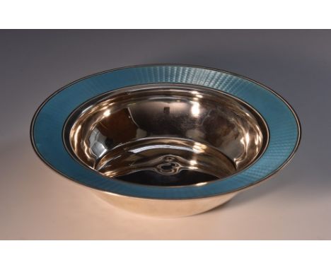 An American Art Deco sterling silver and turquoise enamel circular dish, engine turned border, 16.5cm diam, c.1935, 7.5oz gro