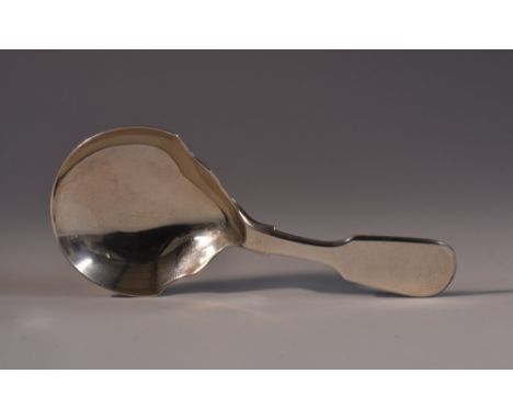 A Victorian silver Fiddle pattern caddy spoon, 9.5cm long, Joseph & Albert Savory, London 1849