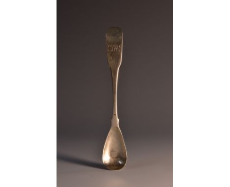 An Irish provincial silver Fiddle pattern mustard spoon, 11cm long, marked Sterling, 19th century