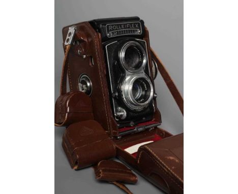 A ROLLEIFLEX SYNCHRO-COMPUR CAMERA, Franke &amp; Heidecke, with Carl Zeiss Nr3482184 Tessar 1:3,5 f=75mm lens, Rolleinar 3, H