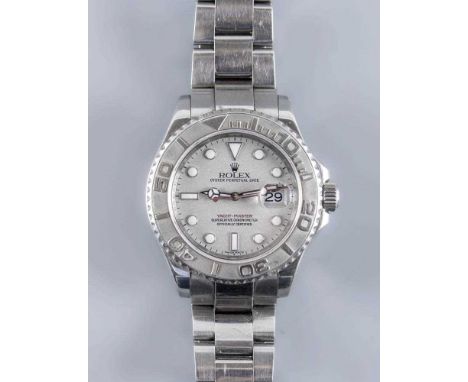 A GENTLEMAN'S ROLEX OYSTER PERPETUAL DATE YACHT-MASTER CHRONOMETER, the silvered dial with luminius markers enclosing date at