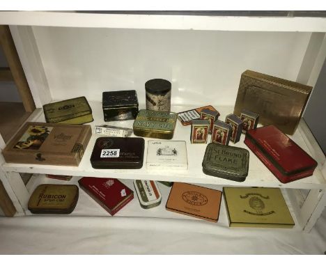 A good collection of over 20 tobacco/cigarette boxes &amp; tins including Dunhill box, Black Cat, Gem &amp; Players including