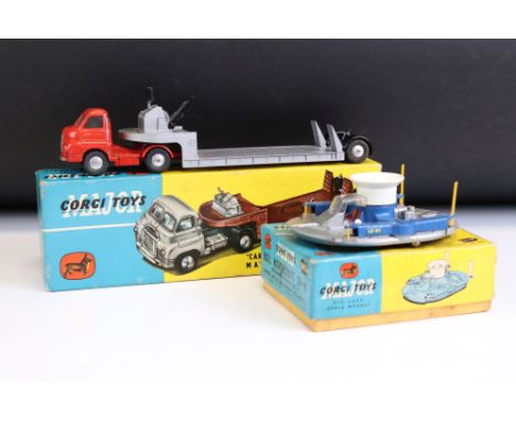 Two boxed Corgi diecast models to include 1104 Carrimore Detachable Axle Machinery Carrier and 1119 HDL Hovercraft SR-NI, sho
