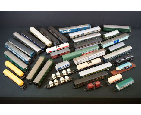 Around 35 HO / OO gauge items of rolling stock, mainly coaches to include Triang, Lima, Dapol etc 