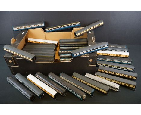 40 OO gauge items of rolling stock, all various coaches to include Joeuf, Lima, Airfix etc 