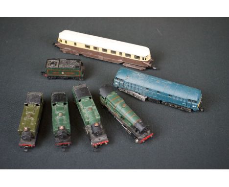 Six N gauge locomotives to include Grafar, Lima and Mehano
