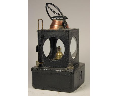 A BR (E) copper topped signal lamp, complete with burner