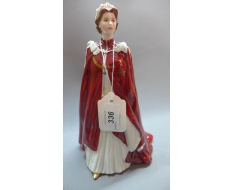 A Royal Worcester figurine Queen Elizabeth II, in commemoration of the Queen's 80th birthday 2006. 