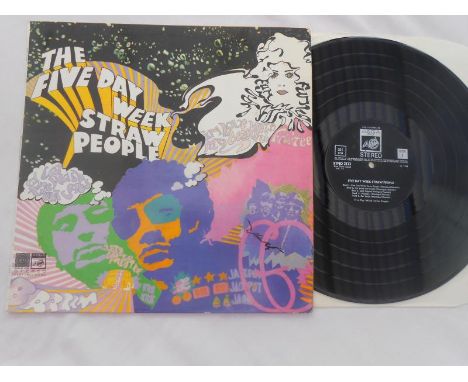 The five day a week straw people (Same Name) UK 1st press Record LP ST FID 2123 A and B EX The vinyl is in excellent conditio