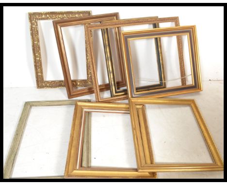 A good collection of vintage 20th Century ornate Gilt picture frames of differing styles please refer to images.