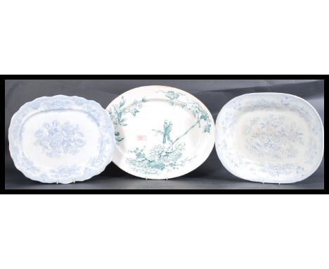 A set of 19th Century blue and white graduating ceramic meat platters by Davenport in the Asiatic Pheasant pattern. Widest me