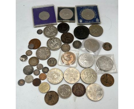 A quantity of coins to include two Victorian crowns, 1887 and 1890, 1797 cartwheel penny, 1977 crown etc.