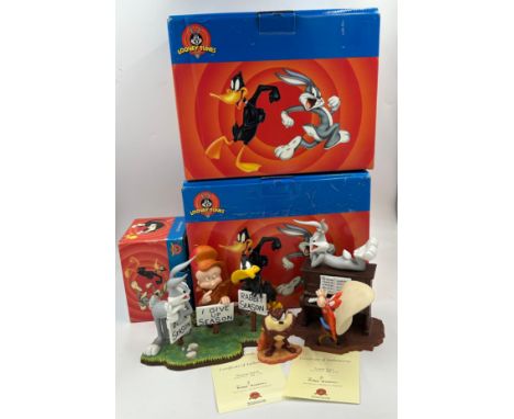 Three Wedgwood Looney Tunes figures "Looney Tunes" limited edition 305/500 with certificate, "Hunting Season" limited edition
