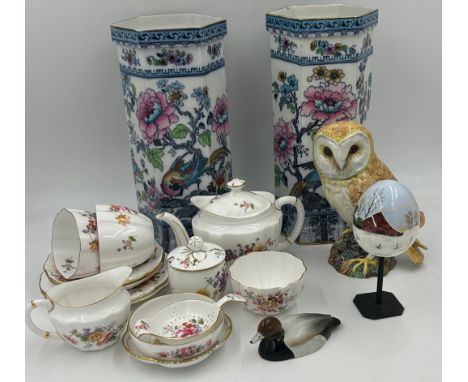 Various 20thC ceramics to include a Royal Crown Derby part tea service in Derby Posies pattern for 2 persons - teapot, jug, s