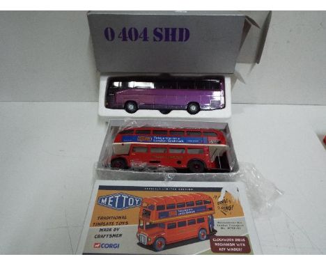 Corgi - Mettoy - NZG - A pair of boxed bus models in 1:43 scale, a diecast NZG Mercedes Benz 0404 Coach and a 2006 Mettoy tin