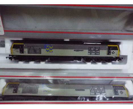 Lima - two OO gauge diesel electric class 60 locomotives comprising John Flamsteed op no 60028 # 204808A6 and 'Bidean Nam Bia