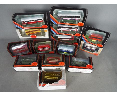 EFE - A collection of 14 boxed bus models in 1:76 scale including # 26603 Plymouth City Plaxton Paramount, # 11902 Yelloways 