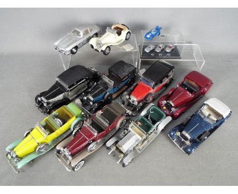 Danbury Mint, Franklin Mint, Others - An unboxed collection of mainly diecast 1:24 scale model vehicles by Franklin Mint and 