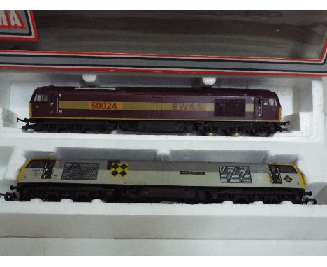 Lima - two OO gauge diesel electric class 60 locomotives comprising 'Thomas Bernardo' op no 60055 # 205025 and EWS maroon and