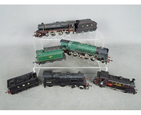 Hornby - Tri-ang - A collection of 4 unboxed steam locos in 00 gauge including # L5364 0-6-0 tank engine, # R065 British Rail