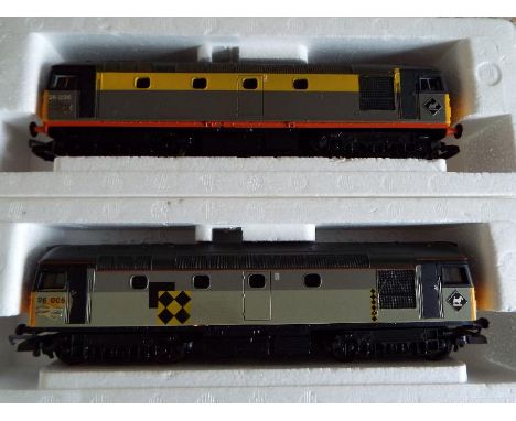 Lima - two OO gauge diesel electric class 26 locomotives comprising op no 26005 # 205242A1  and op no 26036, # 205245A1, both