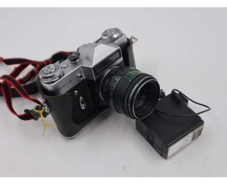 Zenit-E 35 mm film camera with Helios lens, Mirage flash unit and soft case. UK P&amp;P Group 2 (£20+VAT for the first lot an