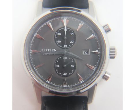 CITIZEN: Gents Eco-Drive steel cased chronograph wristwatch with two subsidiary dials and date aperture, on original Citizen 