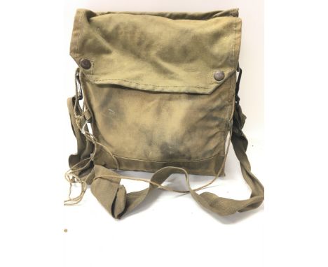 WW2 British Army Gas Mask &amp; Case Dated 1941 complete with the demister cloth.