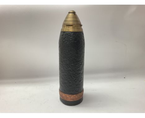 Genuine WW1 1917 British brass military Ammo shell BSC no 85 Lot 330 1915 percussion fuse and shell with military arrow mark 