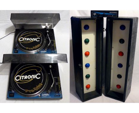 Pair of Citronic PD-1 Direct Drive Turntable/Decks.
MK1. (Working Condition). Together with a pair of vintage 6 Bulb Disco Li