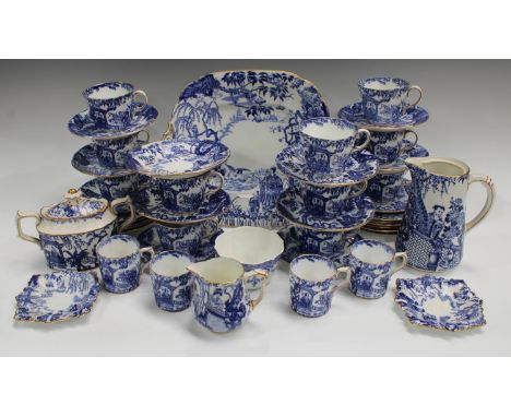 A Royal Crown Derby Mikado pattern tea set, comprising hot water jug, sucrier and cover, milk and sugar, eleven teacups, four