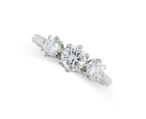 DIAMOND THREE STONE RING in 18ct gold and platinum, set with three round cut diamonds all totalling between 1.0-1.2 carats, s