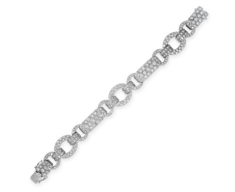 VINTAGE DIAMOND BRACELET in 18ct white gold, set with alternating rectangular and circular links, pave set with round cut dia
