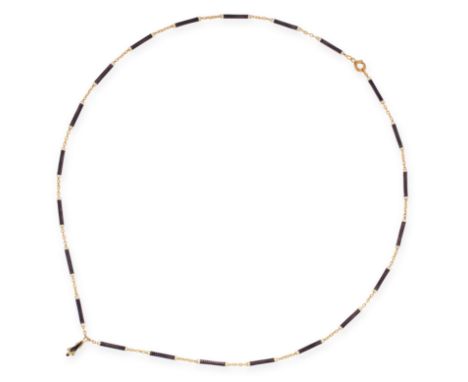 ANTIQUE ENAMEL CHAIN NECKLACE, CIRCA 1910 composed of cylindrical links applied with purple guilloché enamel bordered with wh