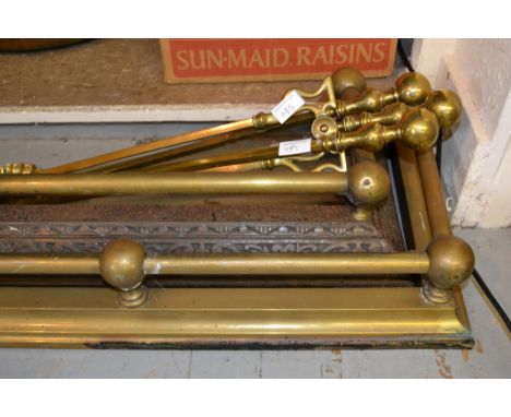 Small Victorian cast iron and brass fire kerb, 100cms wide, similar brass fire kerb, 114cms wide, together with a quantity of