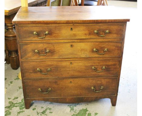 George IV mahogany straight front chest, the crossbanded top above four graduated drawers with brass swan neck handles, raise
