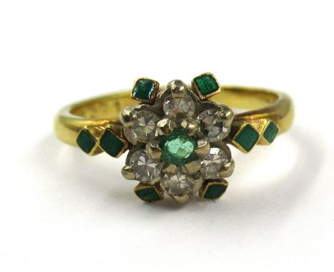 18ct Gold emerald and diamond flowerhead ring, 3.2g, size K 